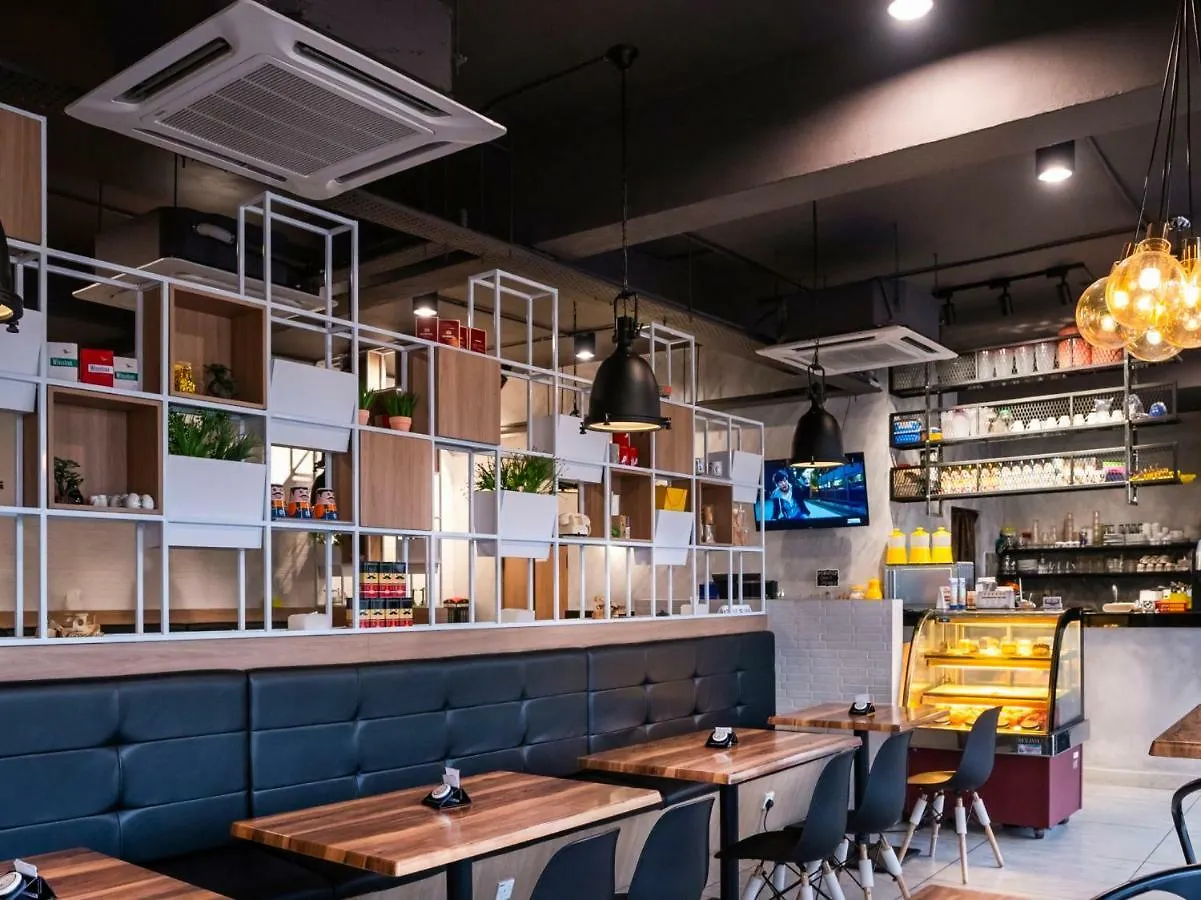 Hope Hotel Johor Bahru