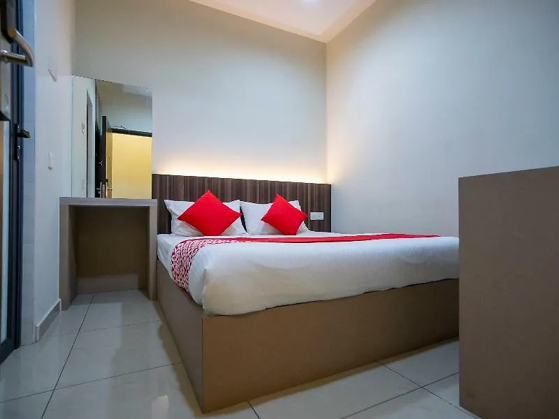 Hope Hotel Johor Bahru 2*,